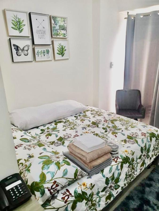 Hola! Condotel @ Inspiria Davao City Exteriör bild